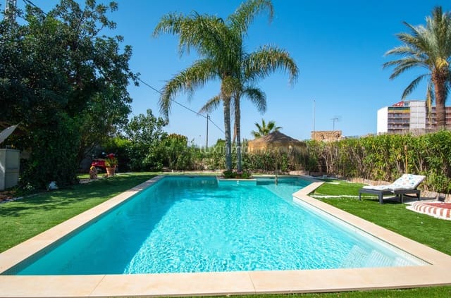 2 sovrum Villa till salu i Dénia med pool garage - 945 000 € (Ref: 9451889)