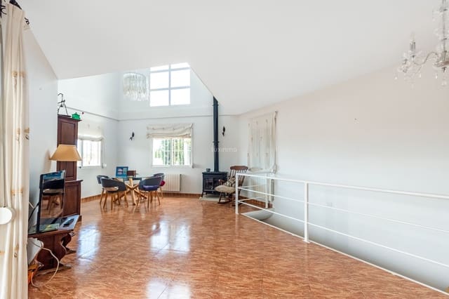 5 quarto Moradia para venda em Alfaz del Pi / L'Alfàs del Pi com piscina garagem - 588 000 € (Ref: 9451910)