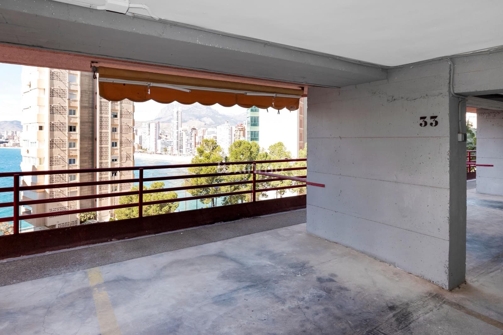 4 sovrum Lägenhet till salu i Benidorm med pool garage - 799 000 € (Ref: 9452532)