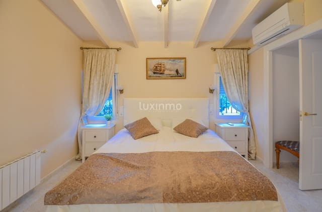 5 sovrum Villa till salu i Javea / Xàbia med pool garage - 950 000 € (Ref: 9452540)