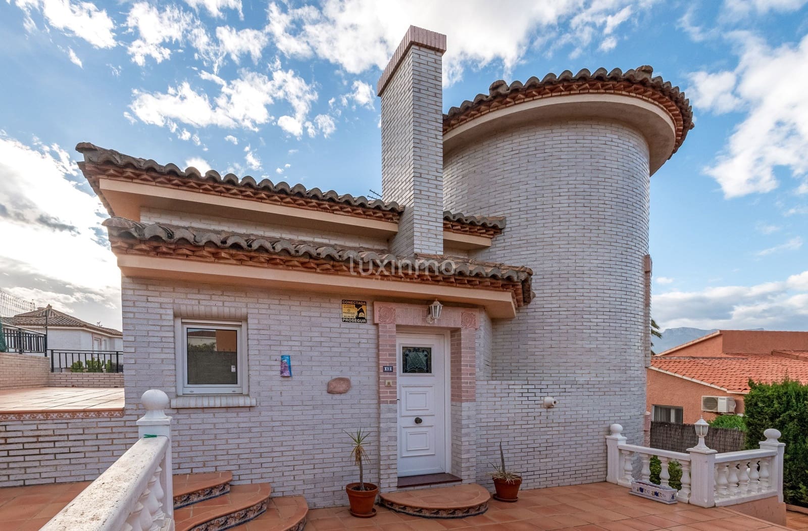 5 sovrum Villa till salu i Alfaz del Pi / L'Alfas del Pi med pool - 540 000 € (Ref: 9452542)