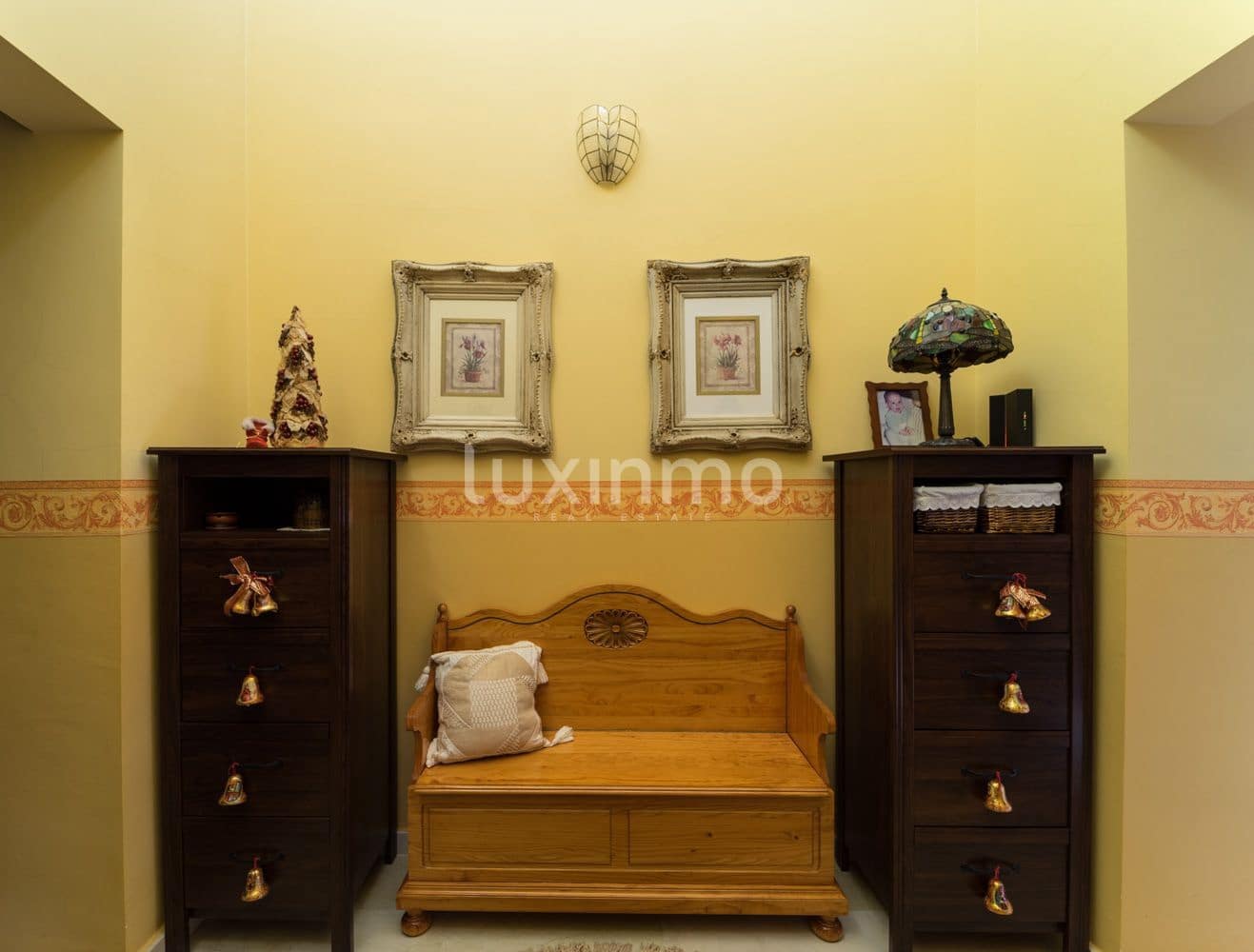 6 makuuhuone Huvila myytävänä paikassa La Nucia mukana uima-altaan 
autotalli - 840 000 € (Ref: 9452545)