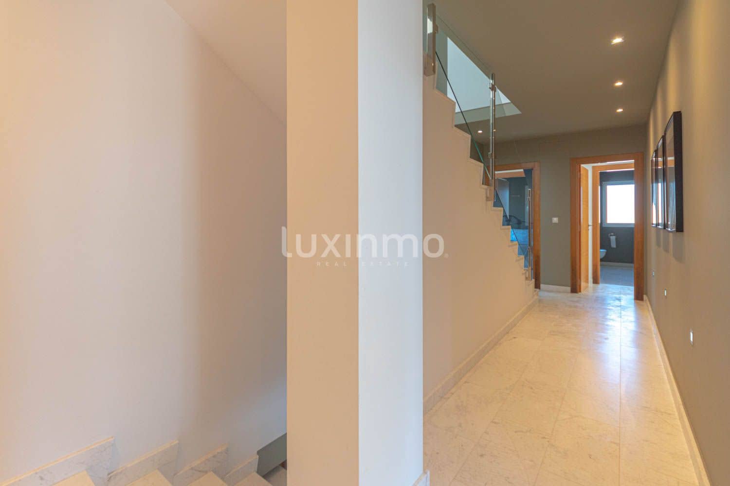 4 sovrum Villa till salu i Alfaz del Pi / L'Alfas del Pi med pool garage - 950 000 € (Ref: 9453114)