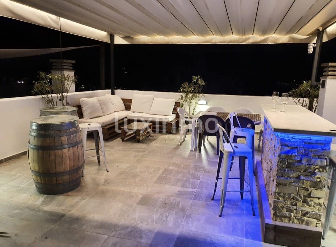 3 soverom Villa til salgs i Santa Eulalia / Santa Eularia med svømmebasseng garasje - € 990 000 (Ref: 9453676)