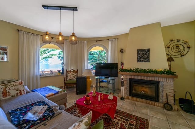 5 sovrum Villa till salu i Calpe / Calp med pool garage - 799 000 € (Ref: 9454894)