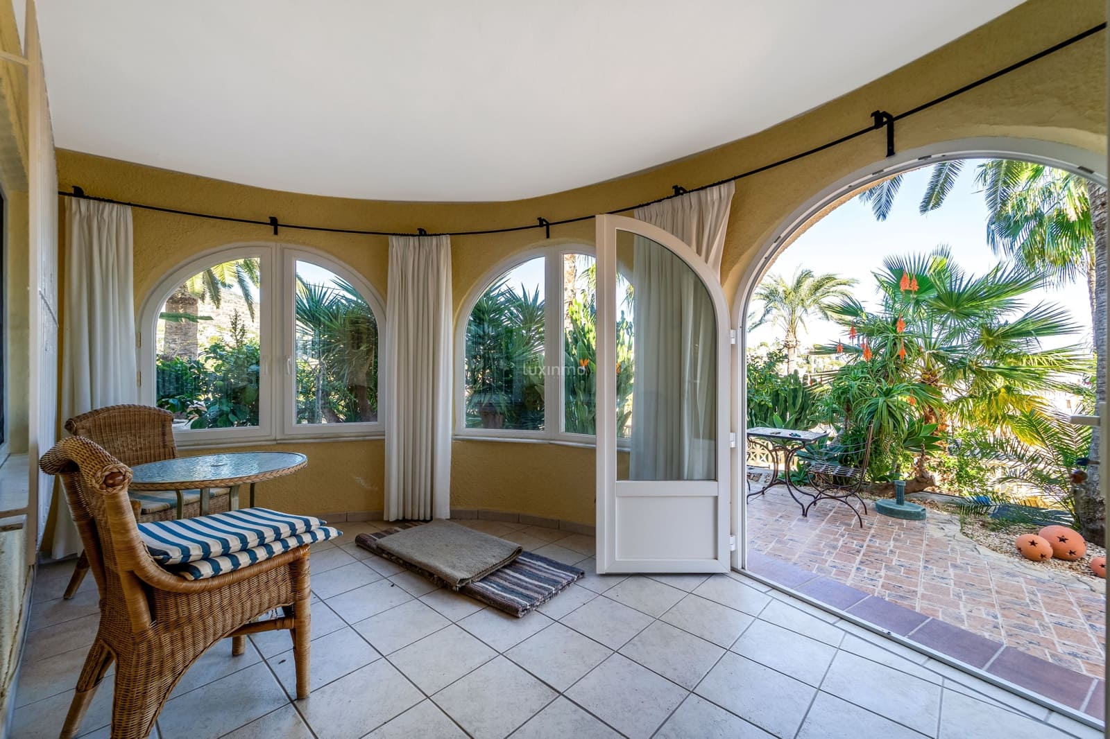 5 sovrum Villa till salu i Calpe / Calp med pool garage - 799 000 € (Ref: 9454894)