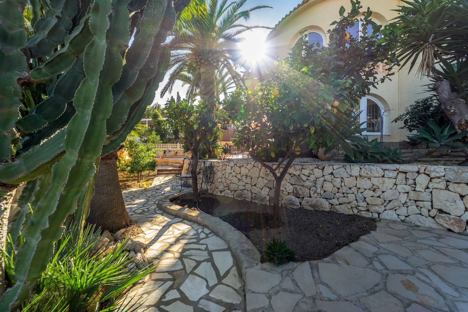 5 sovrum Villa till salu i Calpe / Calp med pool garage - 799 000 € (Ref: 9454894)