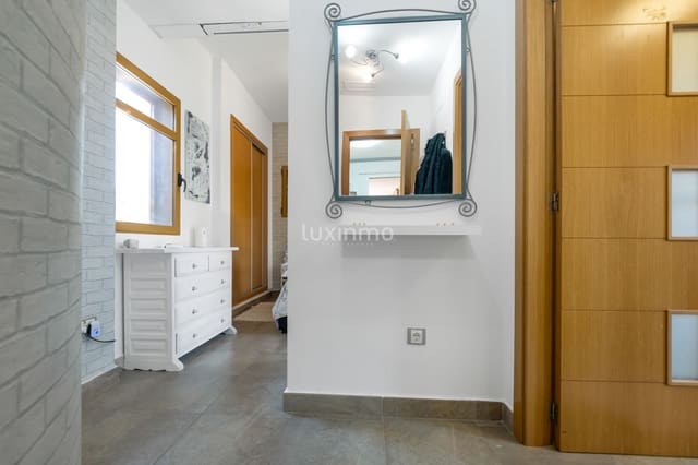 3 soverom Villa til salgs i Finestrat med svømmebasseng garasje - € 625 000 (Ref: 9455753)