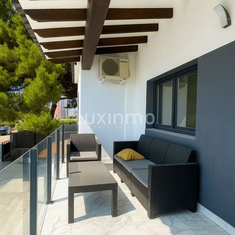 5 sovrum Villa till salu i Calpe / Calp med pool - 799 000 € (Ref: 9455771)