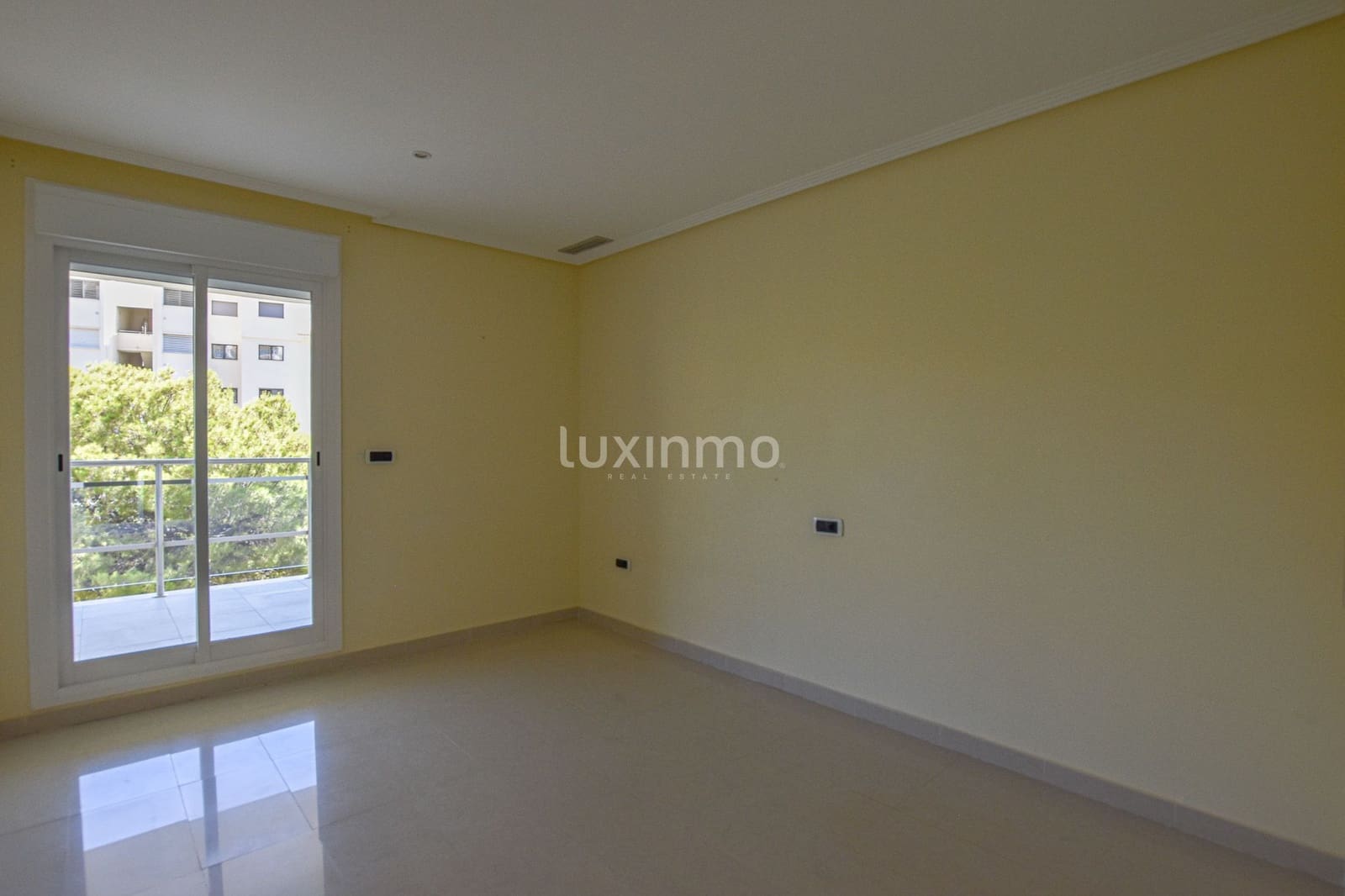 5 chambre Villa/Maison Mitoyenne à vendre à Altea avec piscine garage - 550 000 € (Ref: 9455772)