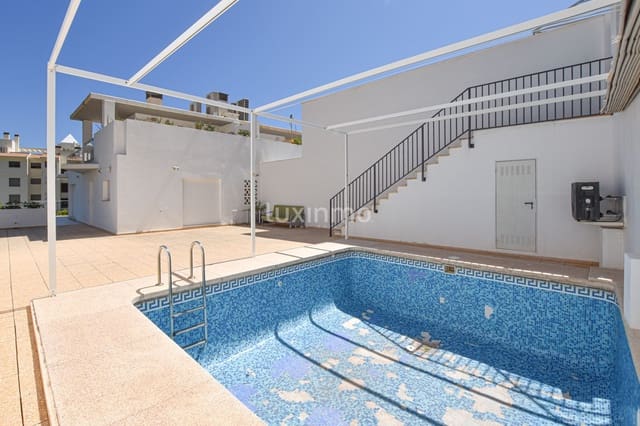 5 quarto Moradia em Banda para venda em Altea com piscina garagem - 550 000 € (Ref: 9455772)