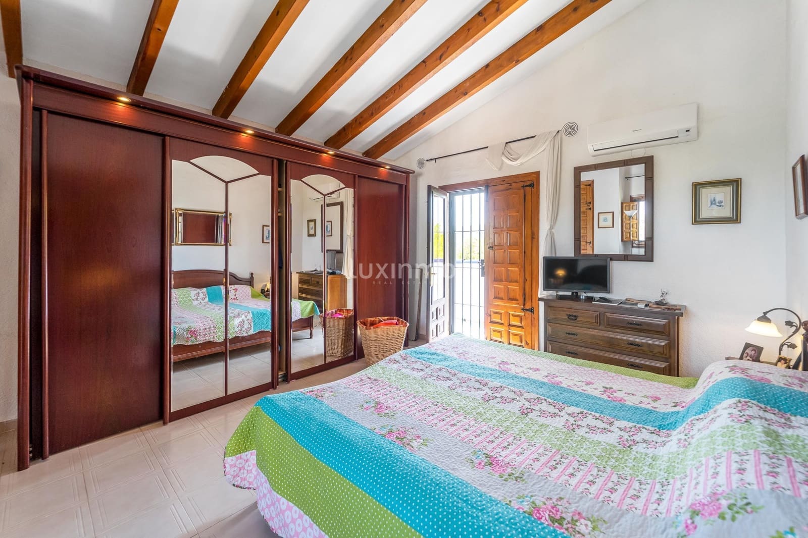 4 sovrum Villa till salu i Javea / Xabia med pool garage - 749 000 € (Ref: 9460966)