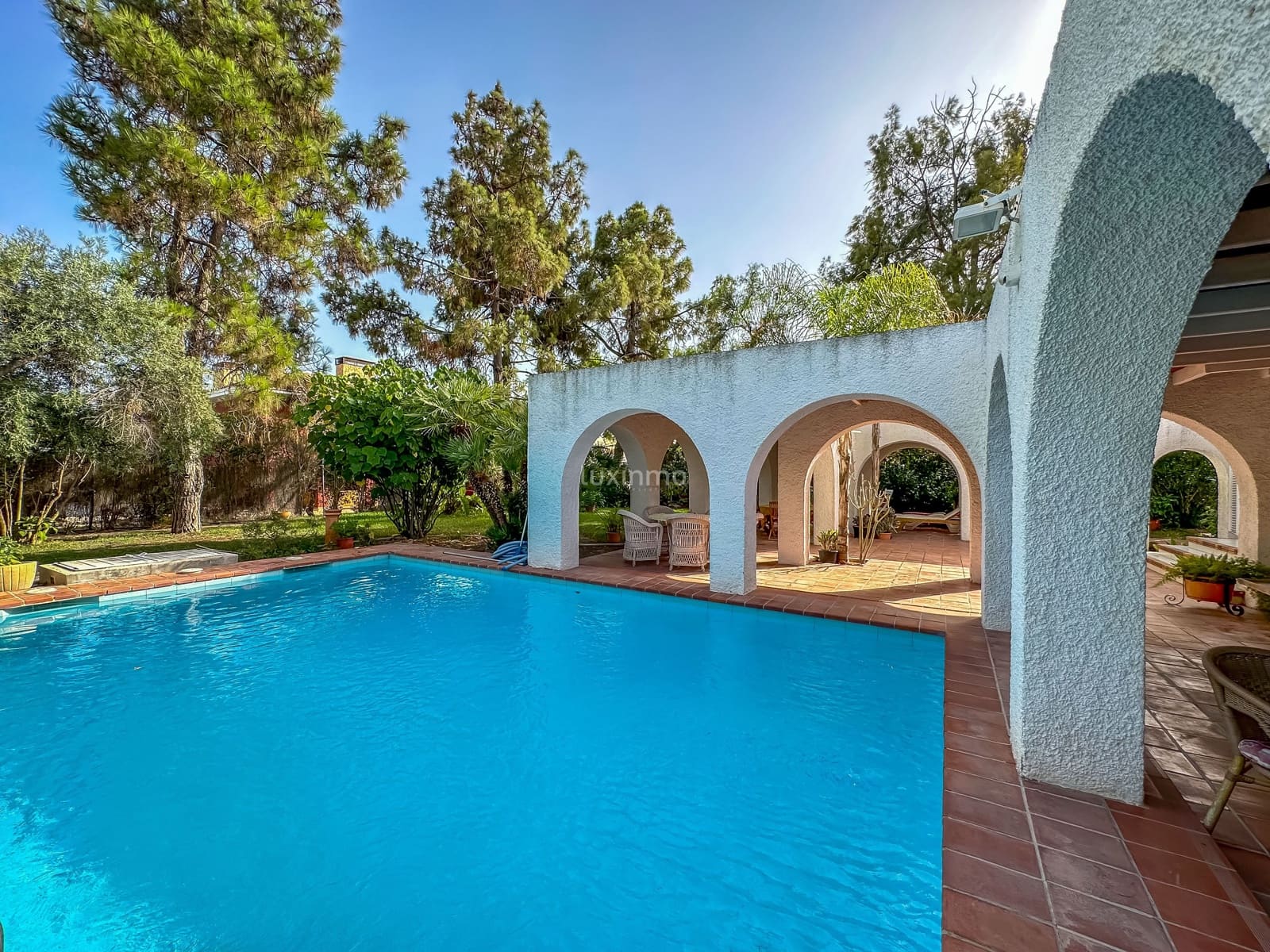 4 Zimmer Villa zu verkaufen in San Juan de Alicante / Sant Joan d'Alacant mit Pool Garage - 900.000 € (Ref: 9460967)