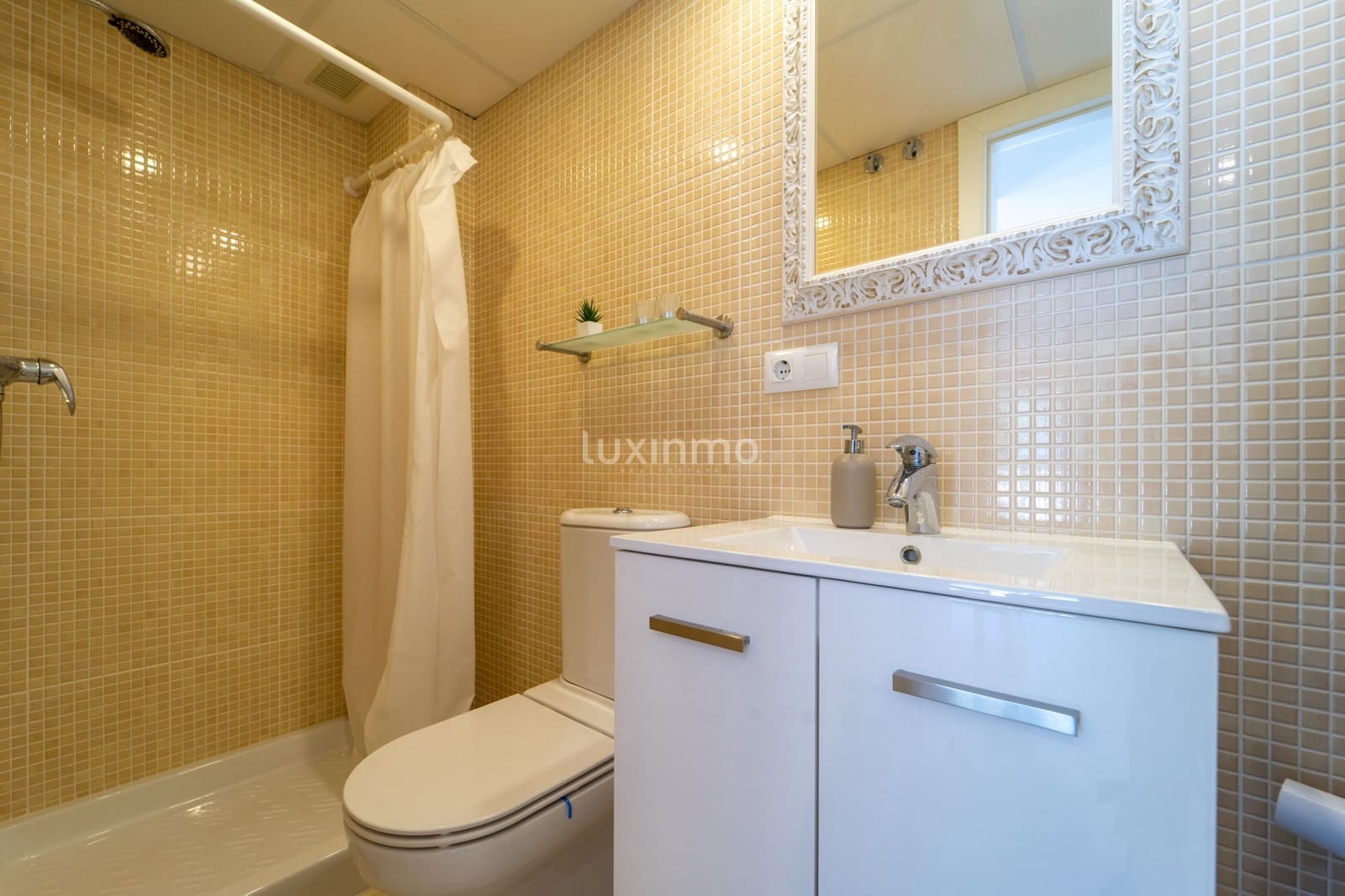 2 bedroom Apartment for sale in Calpe / Calp with pool - € 320,000 (Ref: 9460970)