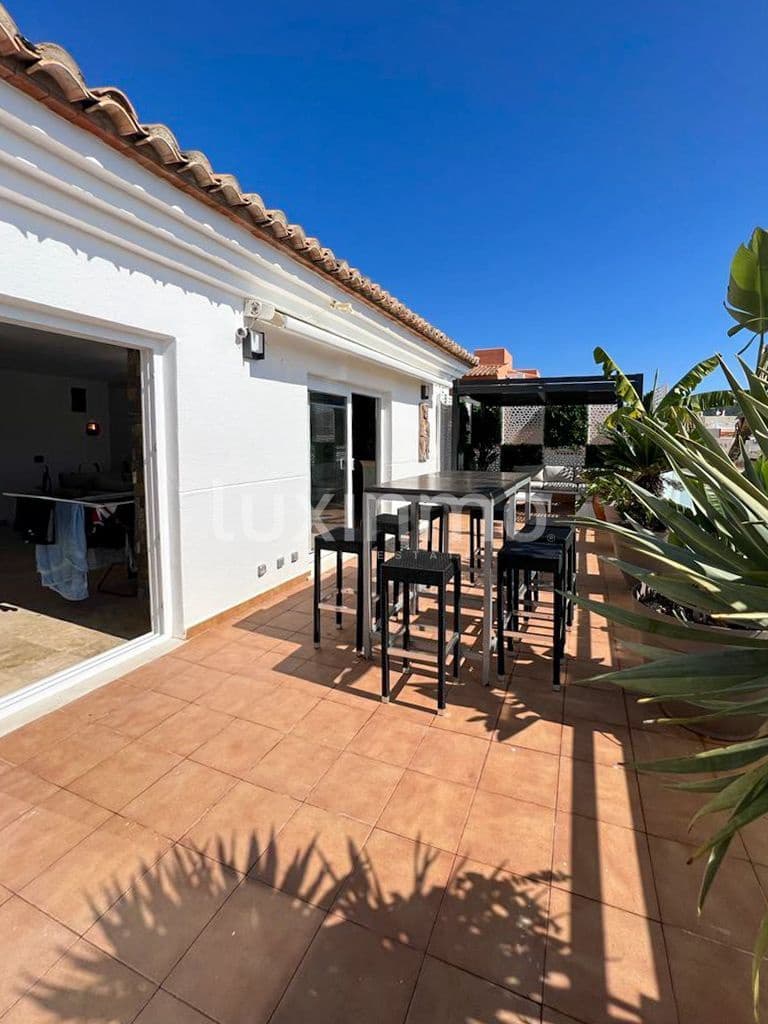 Ático de 3 habitaciones en Moraira en venta - 550.000 € (Ref: 9460987)