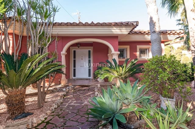 3 soverom Villa til salgs i Altea med svømmebasseng garasje - € 860 000 (Ref: 9460996)