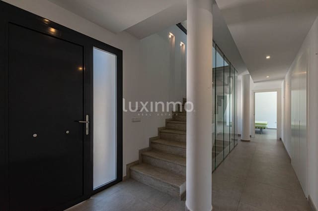 4 sovrum Villa till salu i Calpe / Calp med pool garage - 865 000 € (Ref: 9460997)