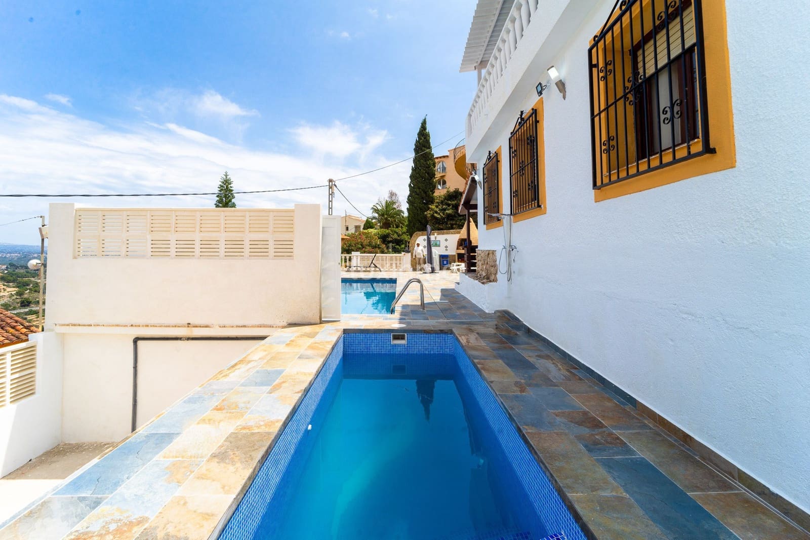 6 chambre Villa/Maison à vendre à Calpe / Calp avec piscine garage - 950 000 € (Ref: 9461003)