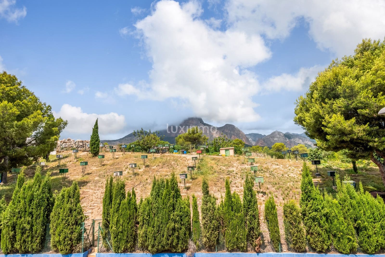 Chalet de 5 habitaciones en La Nucia en venta con garaje - 788.000 € (Ref: 9461004)