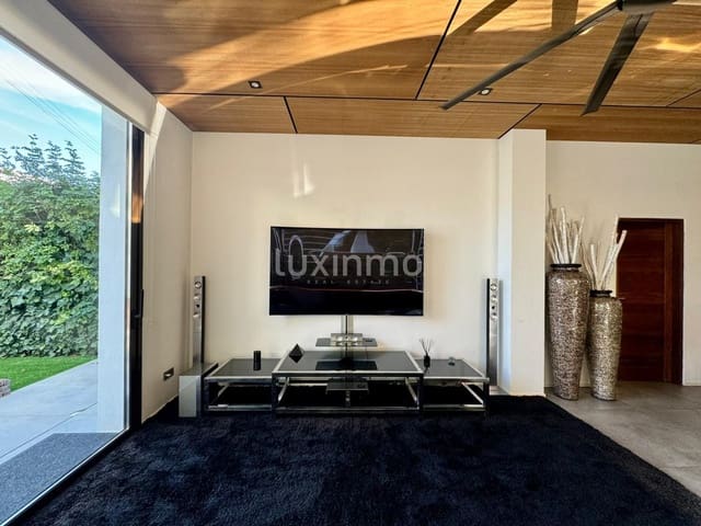 3 sovrum Lägenhet till salu i San Jose / Sant Josep de Sa Talaia med pool garage - 1 149 000 € (Ref: 9464933)