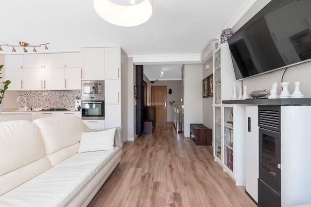 4 soverom Leilighet til salgs i Benidorm med svømmebasseng - € 369 000 (Ref: 9465256)