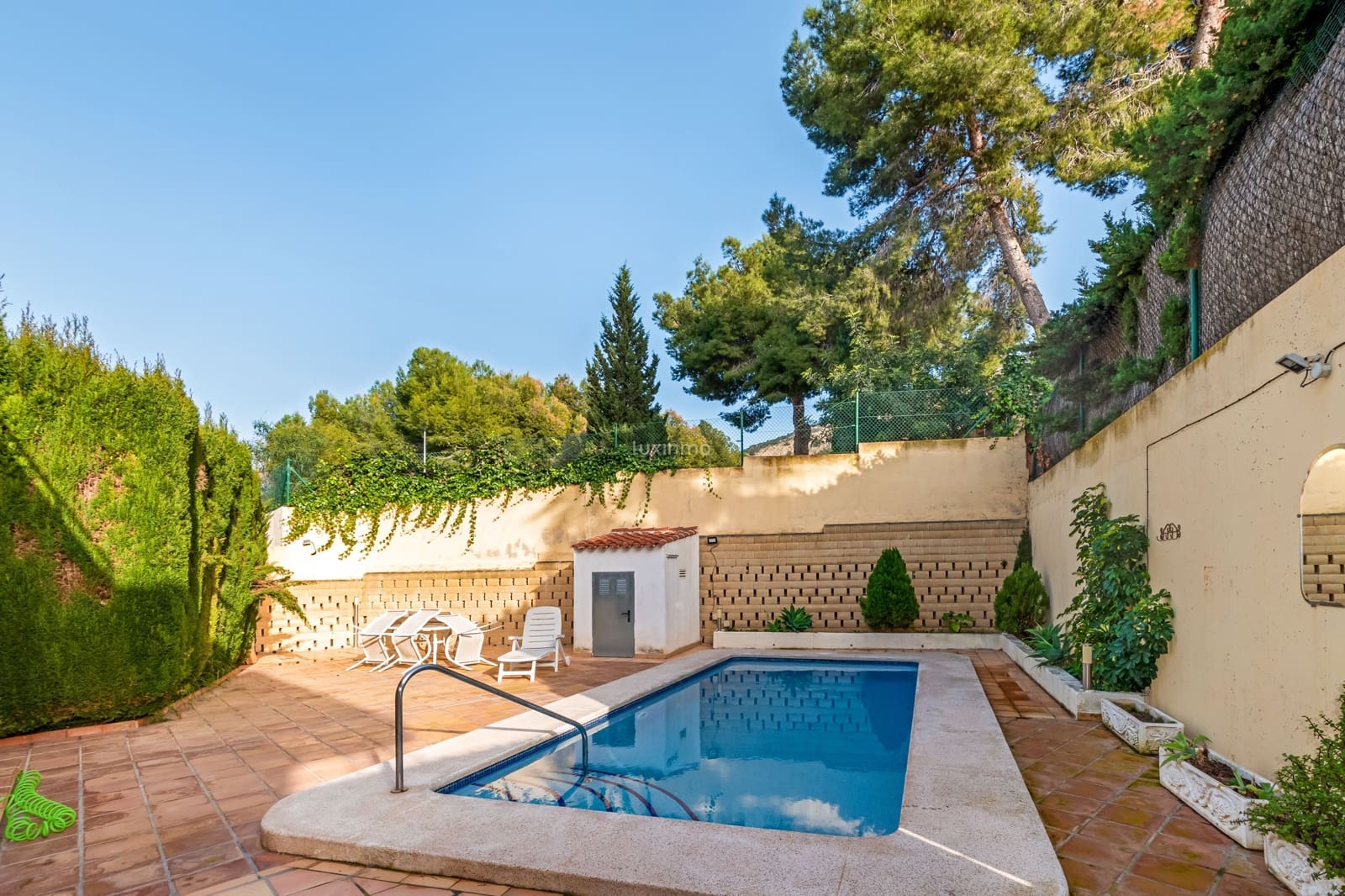 Chalet de 3 habitaciones en Alfaz del Pi / L'Alfàs del Pi en venta con piscina garaje - 520.000 € (Ref: 9465275)