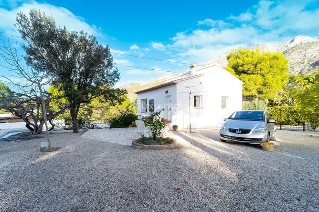 6 sovrum Villa till salu i Altea med pool garage - 740 000 € (Ref: 9465276)