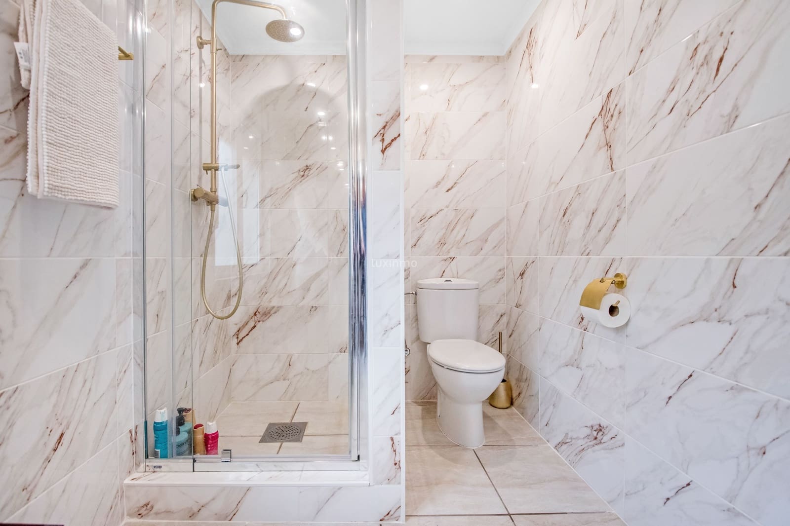 6 Zimmer Villa zu verkaufen in Alfaz del Pi / L'Alfas del Pi mit Pool Garage - 725.000 € (Ref: 9466036)