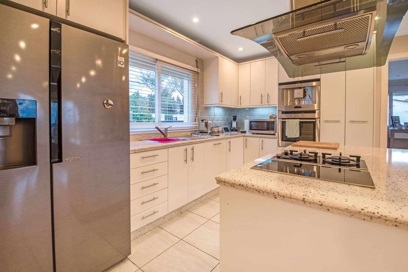 6 Zimmer Villa zu verkaufen in Alfaz del Pi / L'Alfas del Pi mit Pool Garage - 725.000 € (Ref: 9466036)