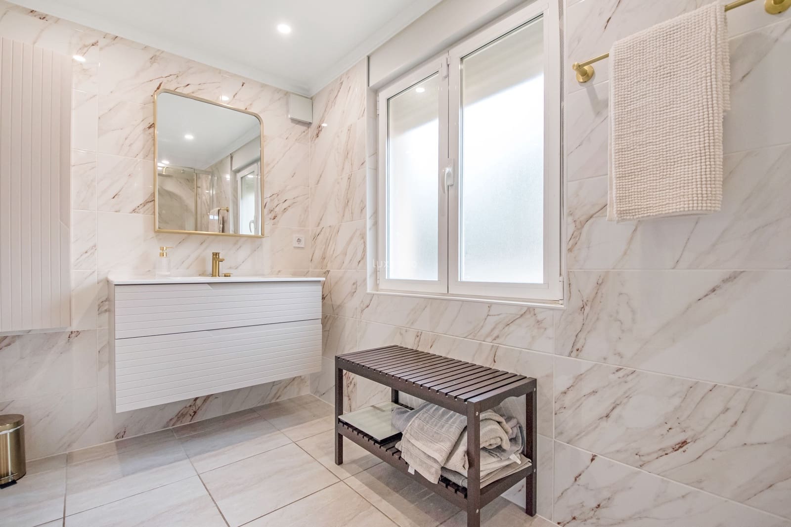 6 Zimmer Villa zu verkaufen in Alfaz del Pi / L'Alfas del Pi mit Pool Garage - 725.000 € (Ref: 9466036)