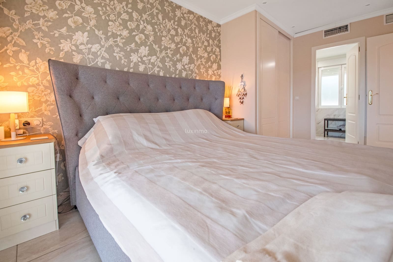 6 Zimmer Villa zu verkaufen in Alfaz del Pi / L'Alfas del Pi mit Pool Garage - 725.000 € (Ref: 9466036)