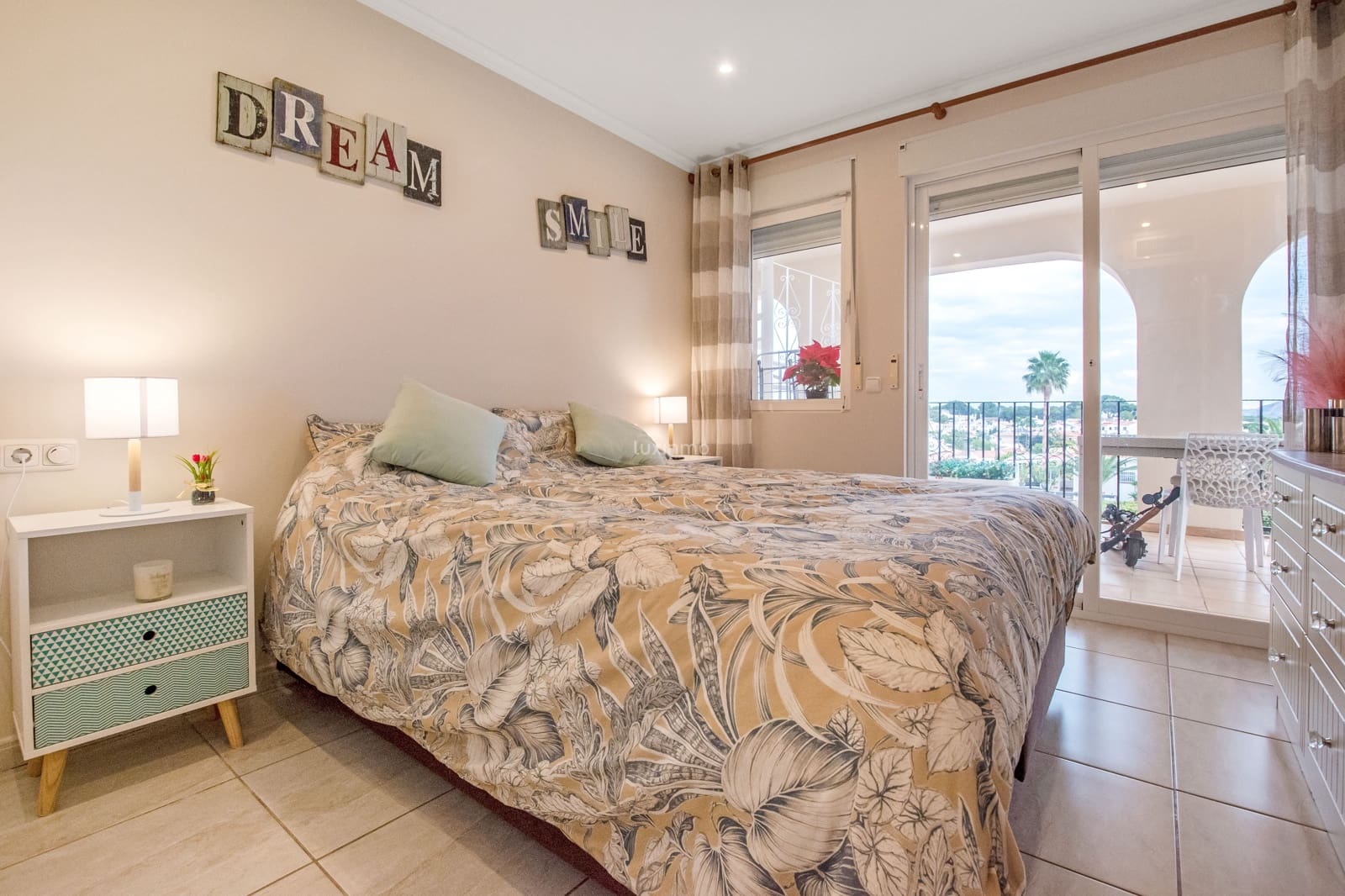 6 Zimmer Villa zu verkaufen in Alfaz del Pi / L'Alfas del Pi mit Pool Garage - 725.000 € (Ref: 9466036)