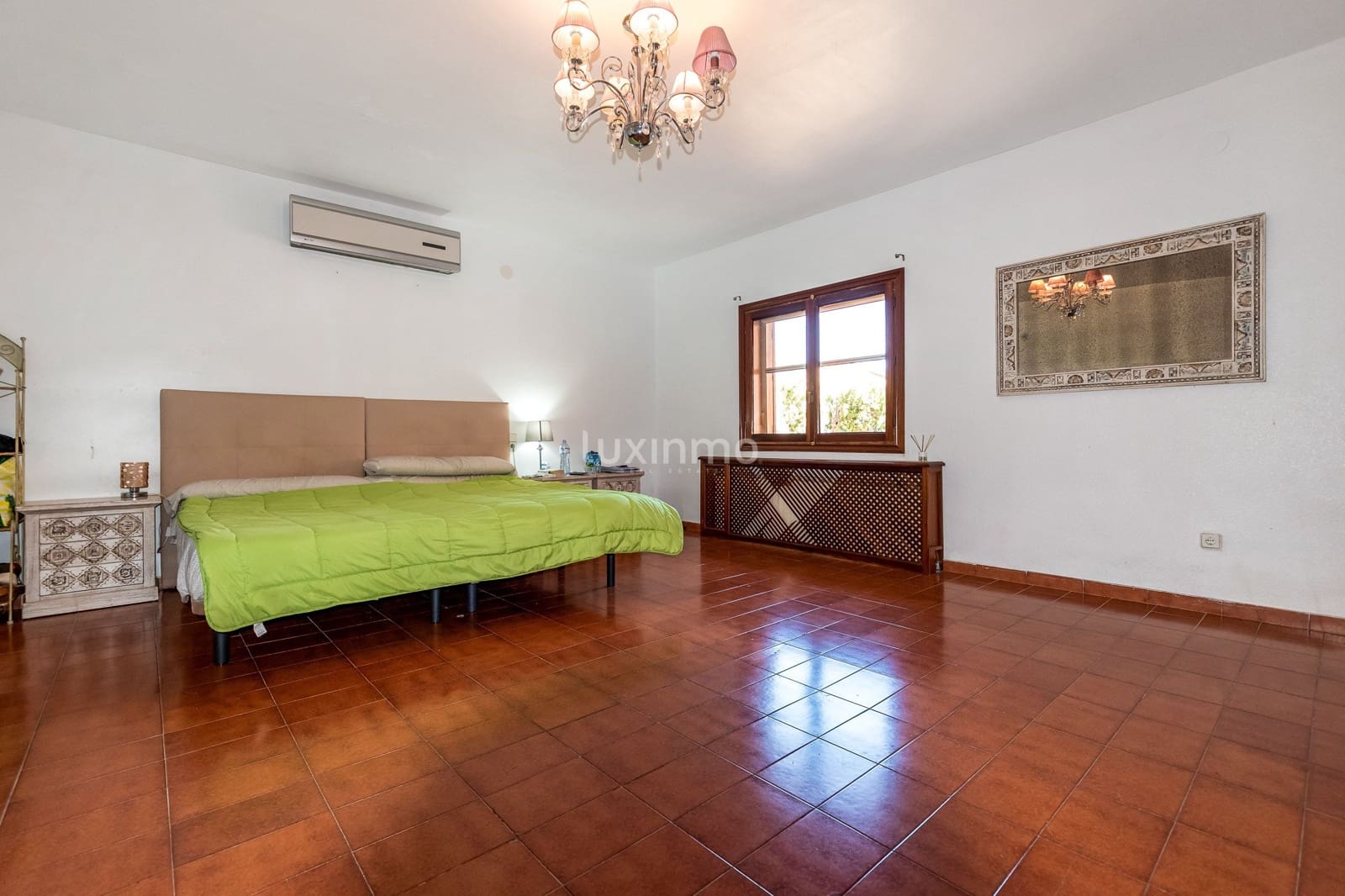 4 soverom Villa til salgs i La Nucia med svømmebasseng garasje - € 995 000 (Ref: 9467978)