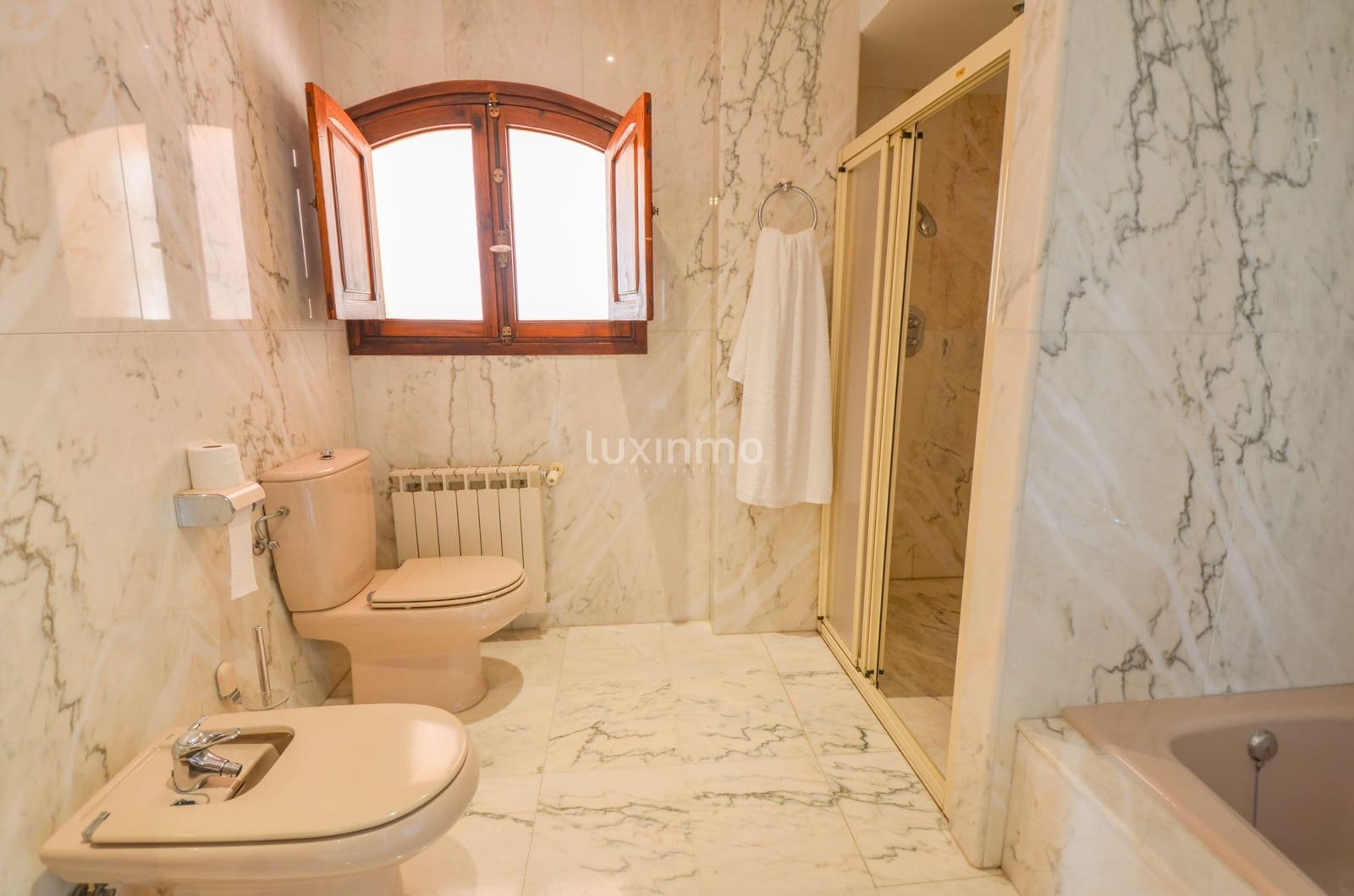 7 soverom Villa til salgs i Pego med svømmebasseng garasje - € 995 000 (Ref: 9467999)