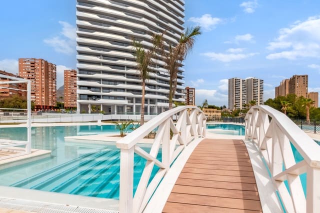 3 sovrum Lägenhet till salu i Benidorm med pool garage - 670 000 € (Ref: 9470186)