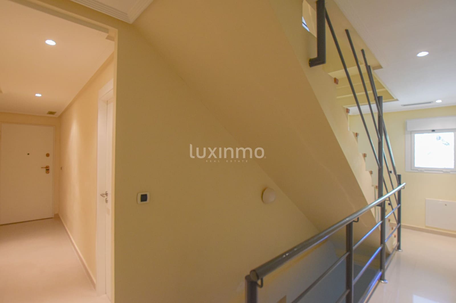 5 sovrum Radhus till salu i Altea med pool garage - 550 000 € (Ref: 9470188)