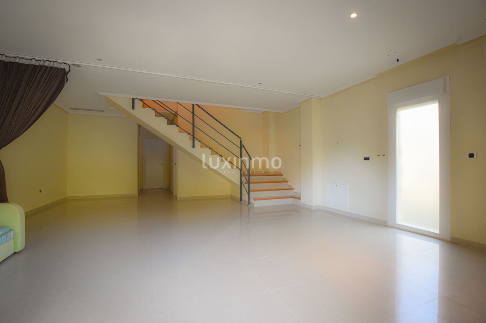 5 sovrum Radhus till salu i Altea med pool garage - 550 000 € (Ref: 9470188)