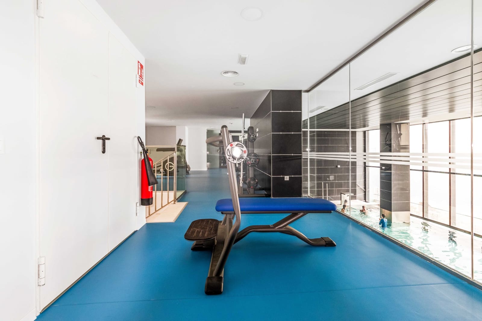 2 bedroom Apartment for sale in Benidorm with pool garage - € 665,000 (Ref: 9470205)