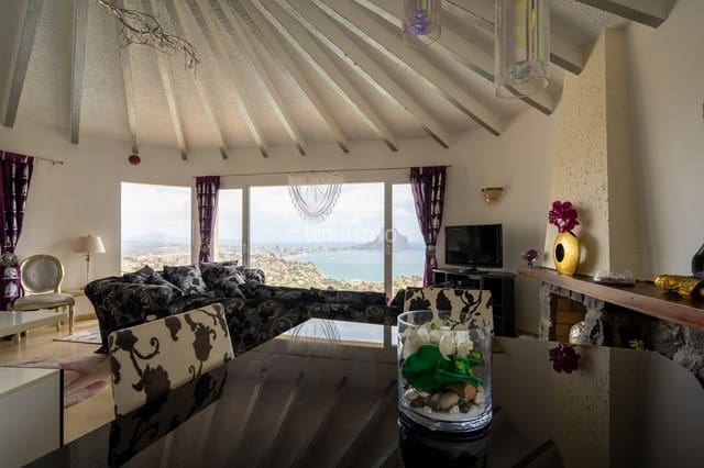 3 soverom Villa til salgs i Calpe / Calp med svømmebasseng garasje - € 765 000 (Ref: 9470207)