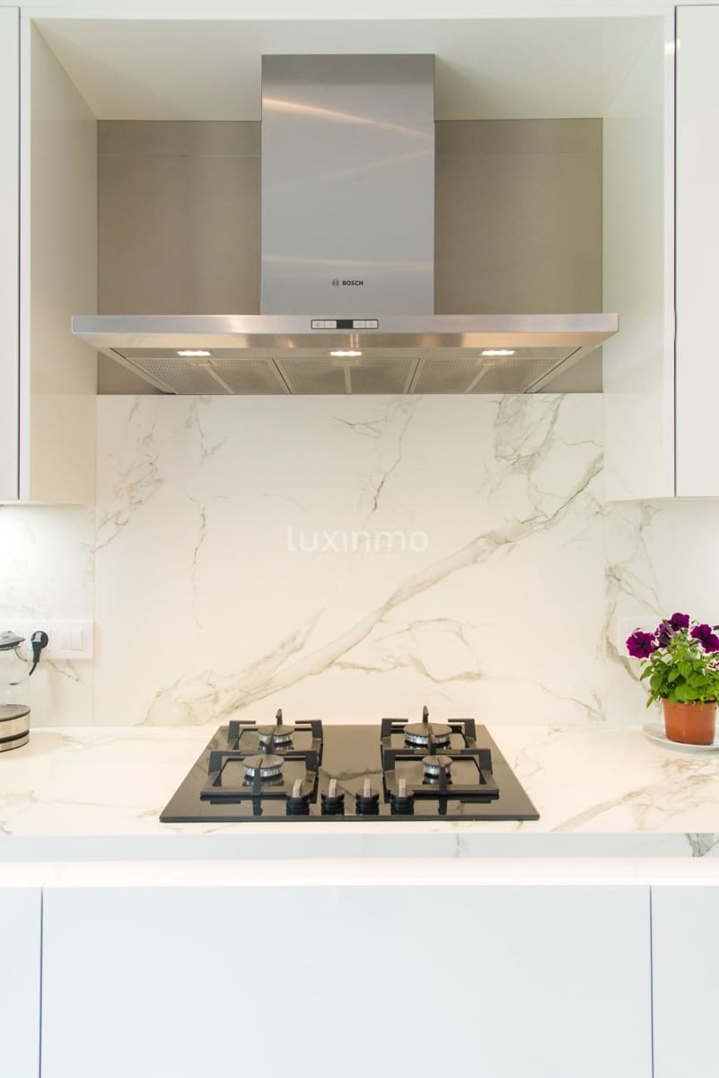 4 sypialnia Willa na sprzedaż w Benitachell / Benitatxell z basenem garażem - 749 000 € (Ref: 9470215)