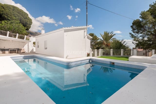4 soverom Villa til salgs i Altea med svømmebasseng garasje - € 645 000 (Ref: 9470217)
