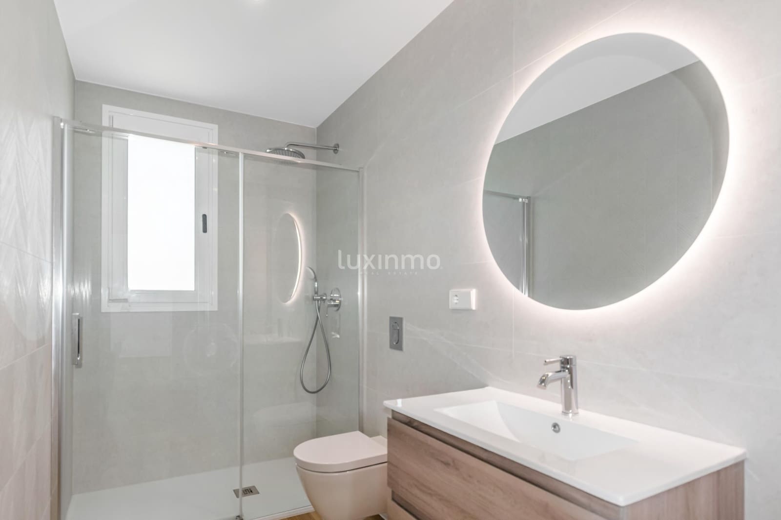 3 sovrum Lägenhet till salu i Benidorm med pool - 820 000 € (Ref: 9470222)