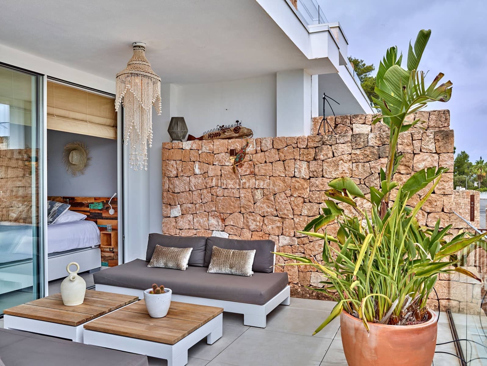 Apartamento de 2 habitaciones en San Jose / Sant Josep de Sa Talaia en venta con piscina garaje - 750.000 € (Ref: 9470831)