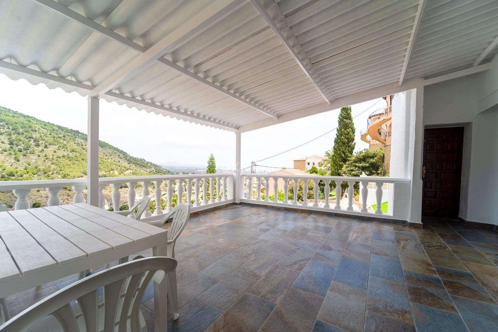 6 chambre Villa/Maison à vendre à Calpe / Calp avec piscine garage - 950 000 € (Ref: 9470837)