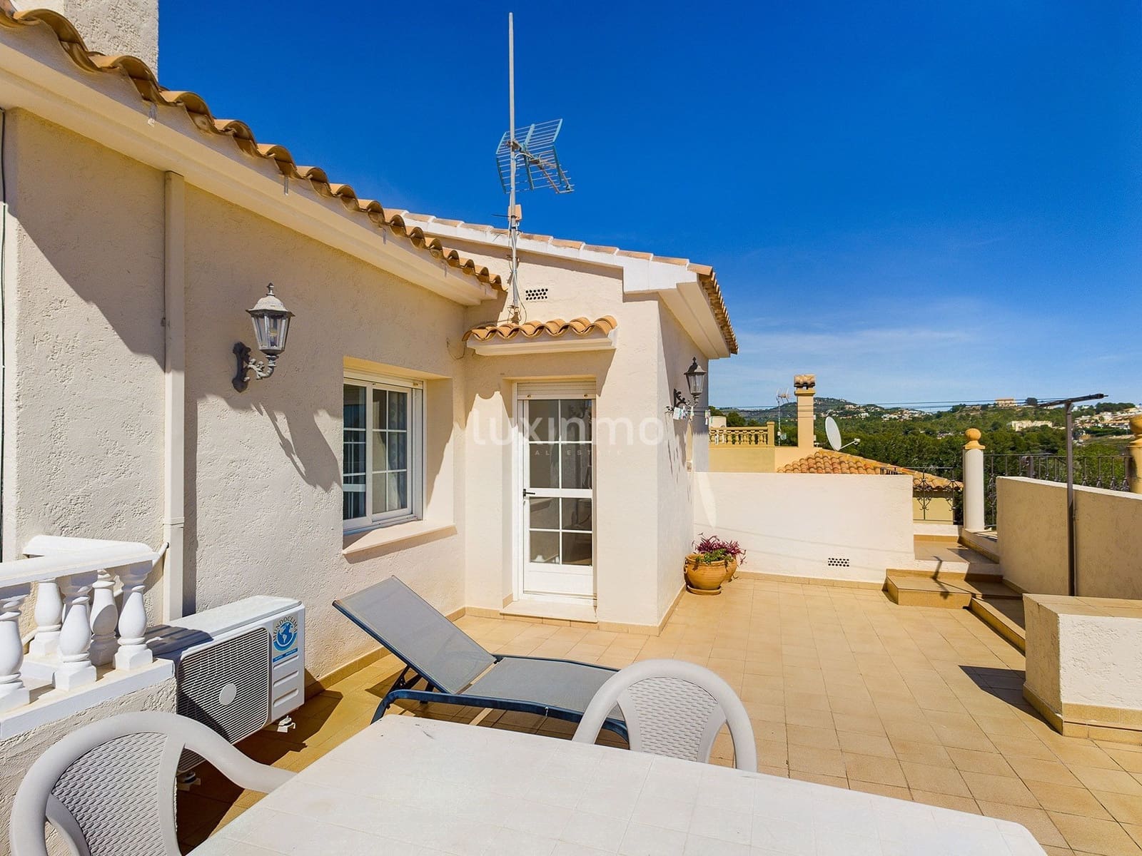 5 sovrum Villa till salu i Calpe / Calp med pool garage - 625 000 € (Ref: 9470839)