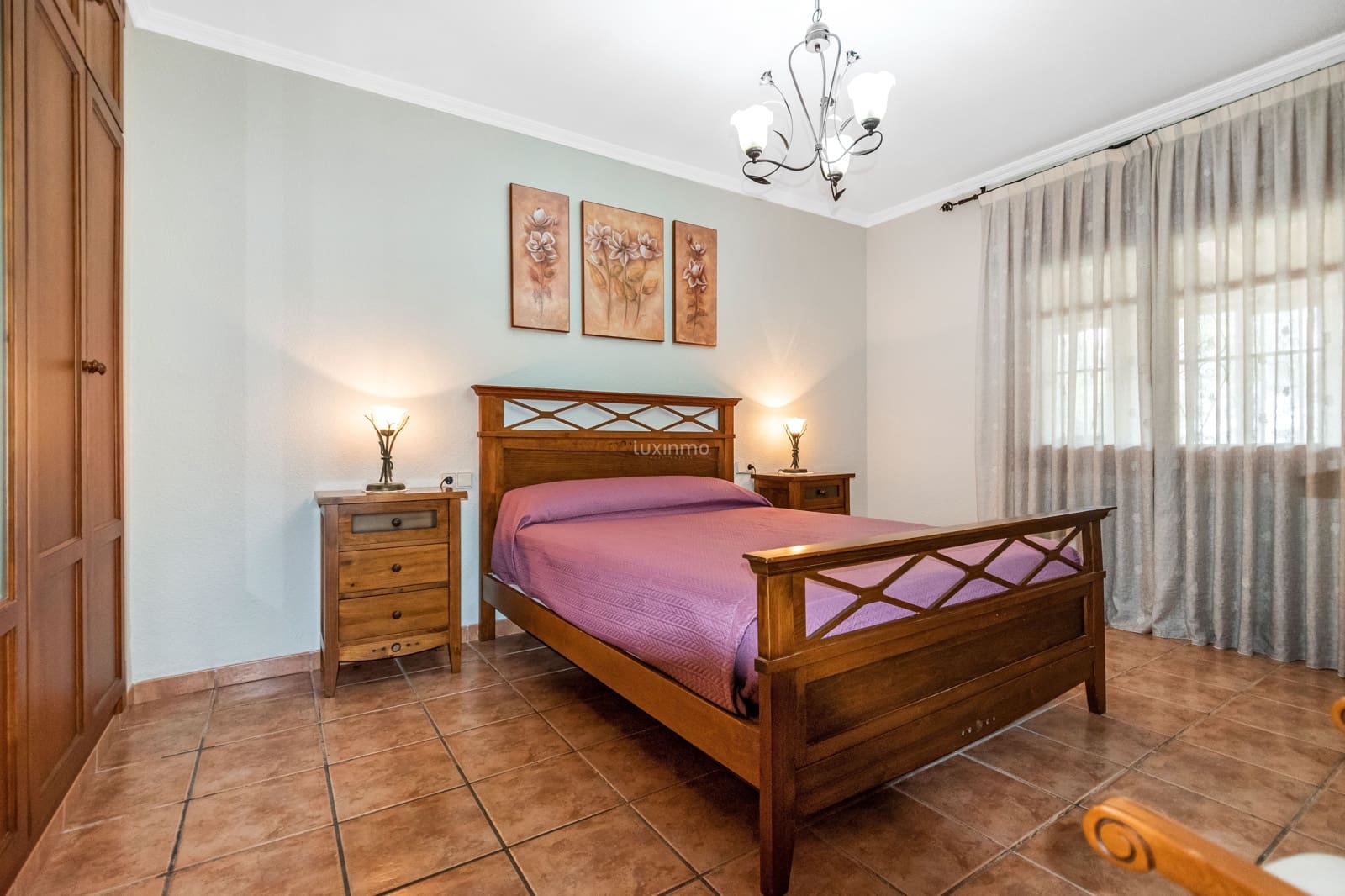 4 quarto Moradia para venda em La Nucia com piscina garagem - 625 000 € (Ref: 9470843)