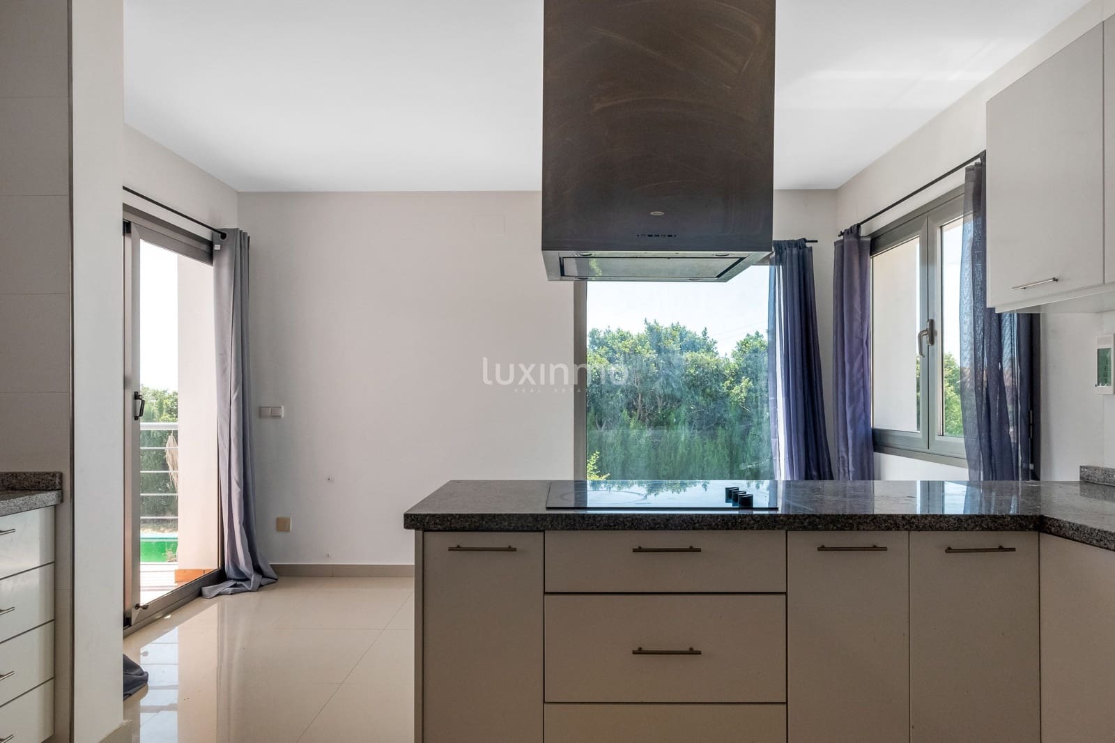 4 camera da letto Villa in vendita in Altea con piscina garage - 850.000 € (Rif: 9470853)