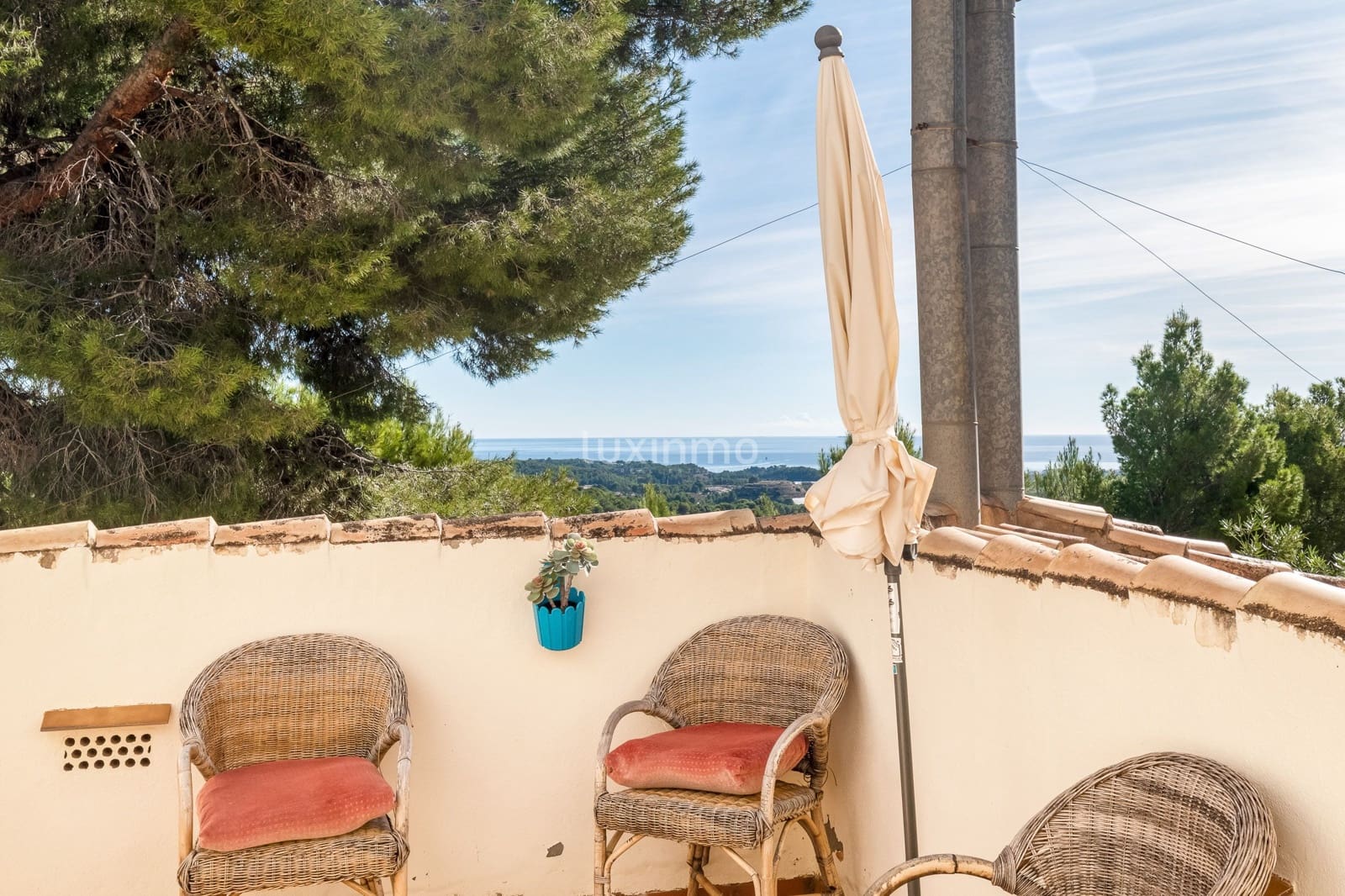 3 bedroom Villa for sale in Altea with pool garage - € 525,000 (Ref: 9470858)