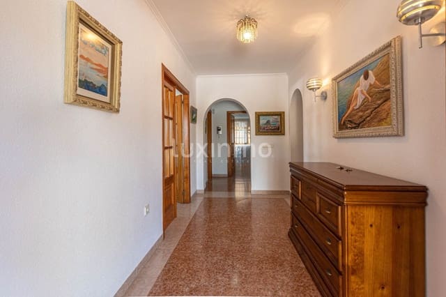 3 sovrum Villa till salu i Calpe / Calp med pool garage - 850 000 € (Ref: 9471070)