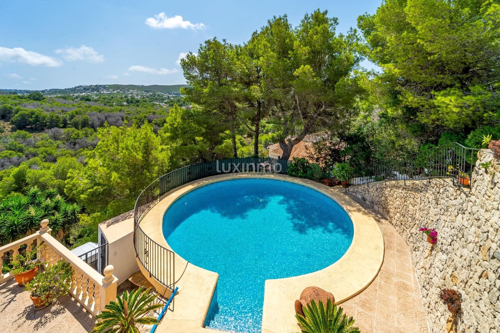 Chalet de 4 habitaciones en Javea / Xàbia en venta con piscina garaje - 749.000 € (Ref: 9471071)